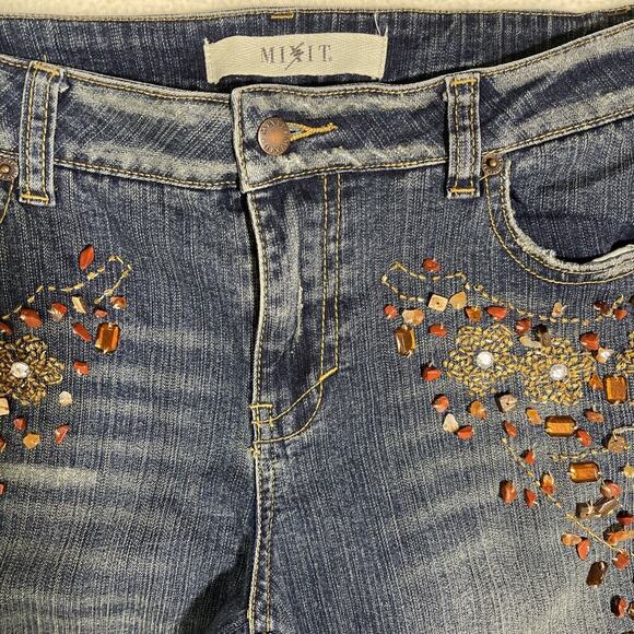 Mixit Women's Flare Jeans Blue Floral Embellished Stretch Mid Rise Size 8 - Picture 3 of 10